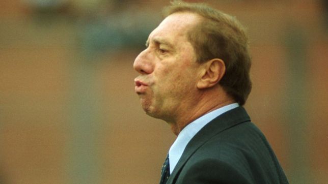 que es el sindrome de hakim-adams, la enfermedad que padece carlos bilardo