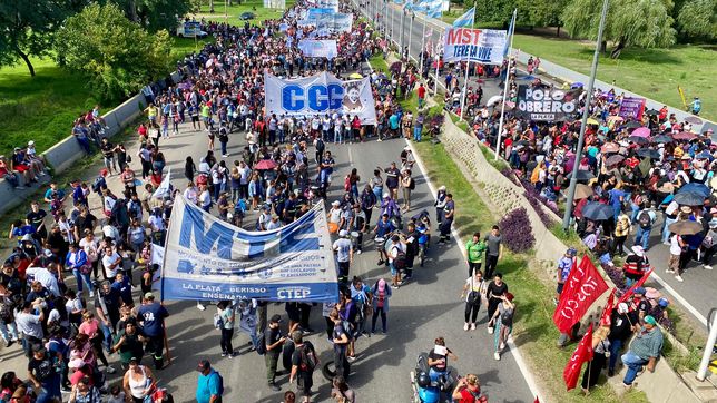 se libero el corte en la autopista la plata-buenos aires