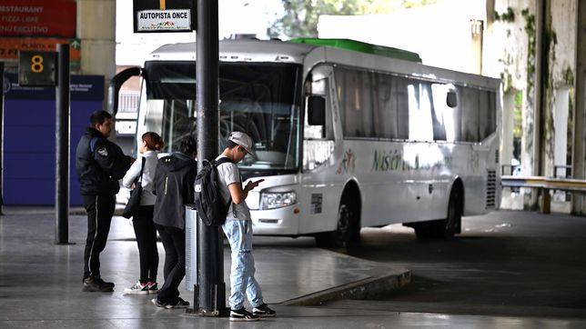 el paro de la cgt, con adhesion parcial en la plata y actividad normal en varios sectores