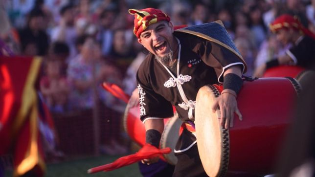 comidas, musica e historia: asi se vivio en la plata el bon odori mas grande del mundo