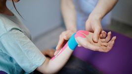 condenaron a un kinesiologo en la plata por abusar sexualmente de tres pacientes mujeres condenaron a un kinesiologo en la plata por abusar sexualmente de tres pacientes mujeres