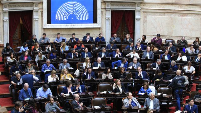 la ley bases se discute en diputados y hay expectativa en el gobierno de javier milei