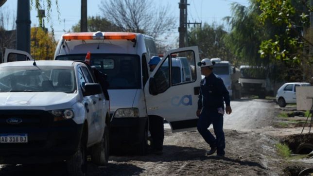 cano pinchado, evacuacion y tension: asi fue el escape de gas en un barrio de la plata