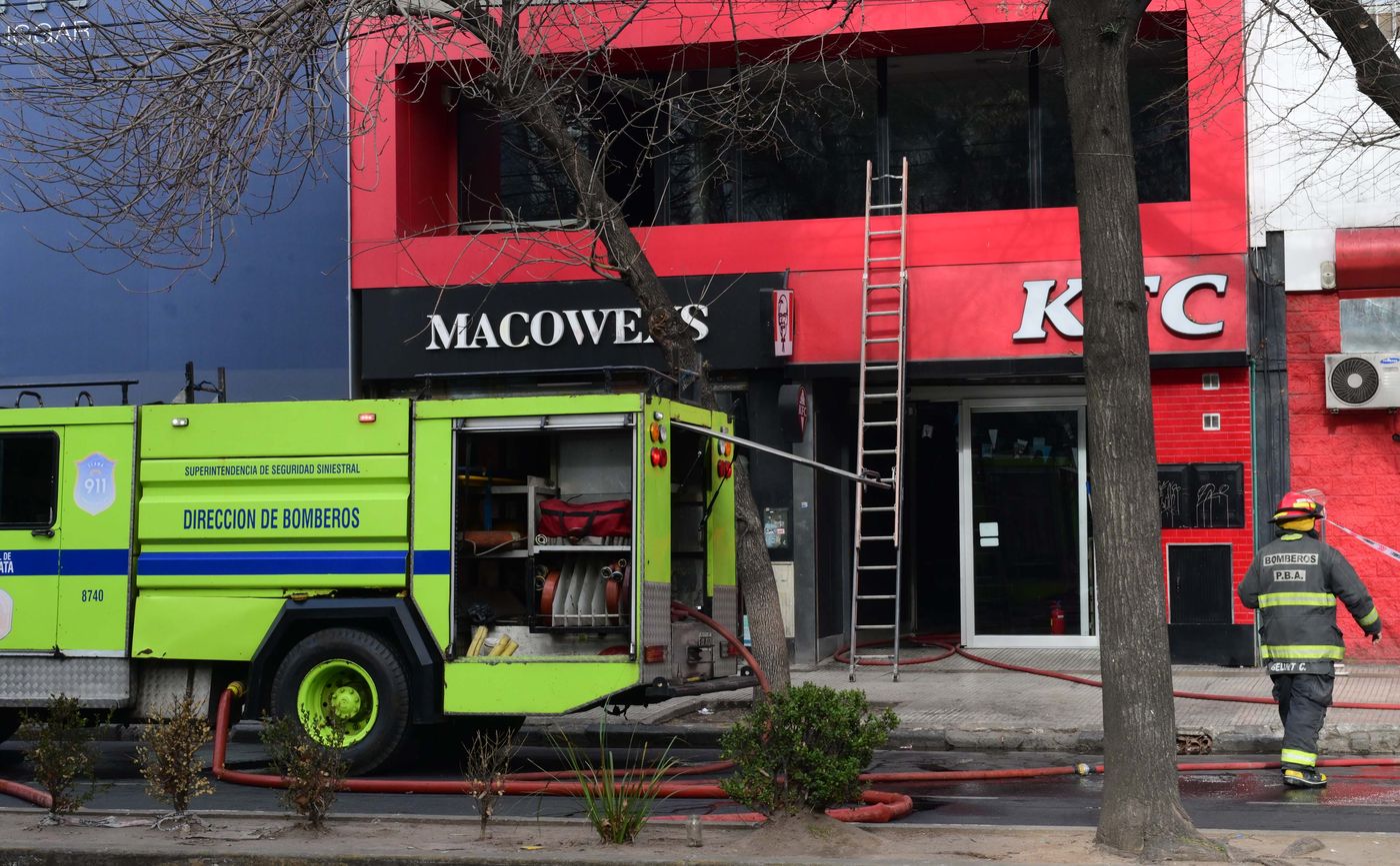 Incendio en KFC (1)