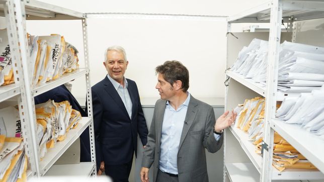 julio alak y axel kicillof inauguraron el nuevo centro administrativo municipal de la plata