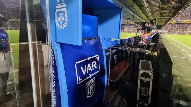 polemica y sospechas en estudiantes para la final ante river: ¿que pasa con el var?