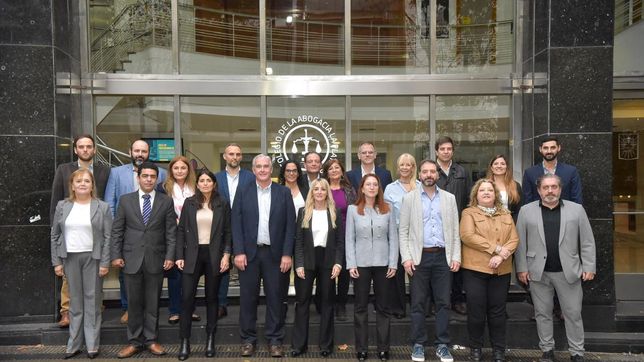 la lista abogacia unida + abogar presenta sus propuestas para el colegio de la abogacia de la plata