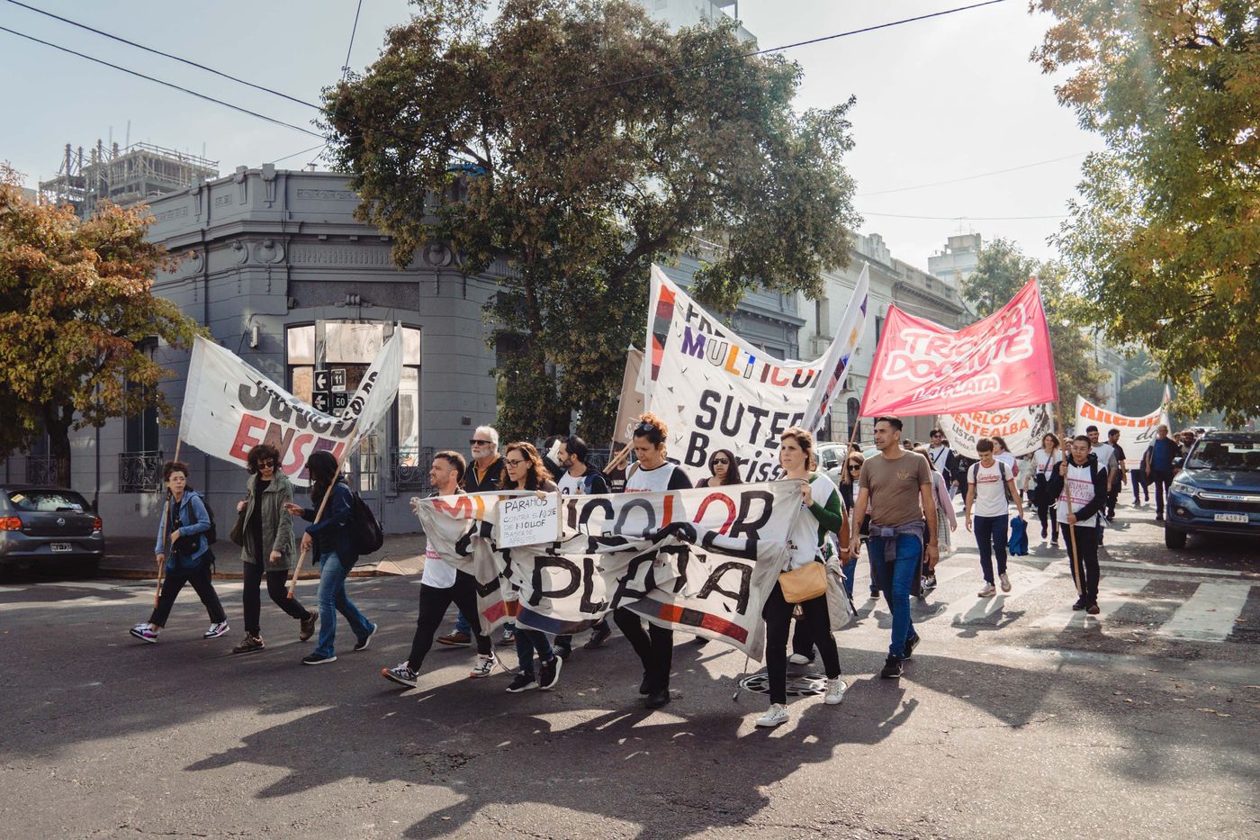 Suteba Multicolor.jpg