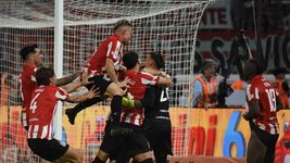 se fue de estudiantes hace 2 meses y ya grito campeon en su nuevo equipo