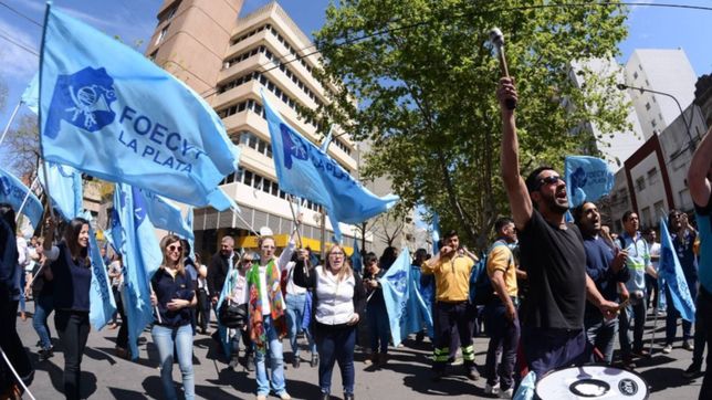 vacunas, cartas y pasaportes, todo lo que no va a llegar por el paro del correo argentino