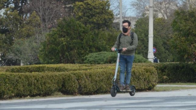 ¿donde no se podra circular con monopatines electricos?