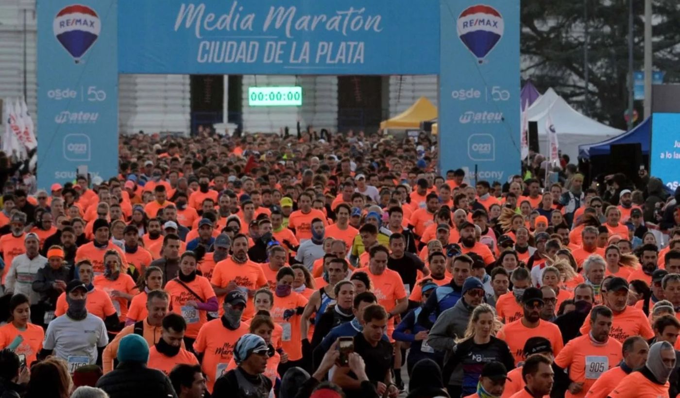 Los kits de la Media Maratón La Plata se entregarán este viernes y sábado en el Pasaje Dardo Rocha. Los kits de la Media Maratón La Plata se entregarán este viernes y sábado en el Pasaje Dardo Rocha.