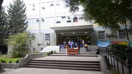 levantaron los puestos que vendian tortillas en medicina y los estudiantes piden que vuelvan levantaron los puestos que vendian tortillas en medicina y los estudiantes piden que vuelvan
