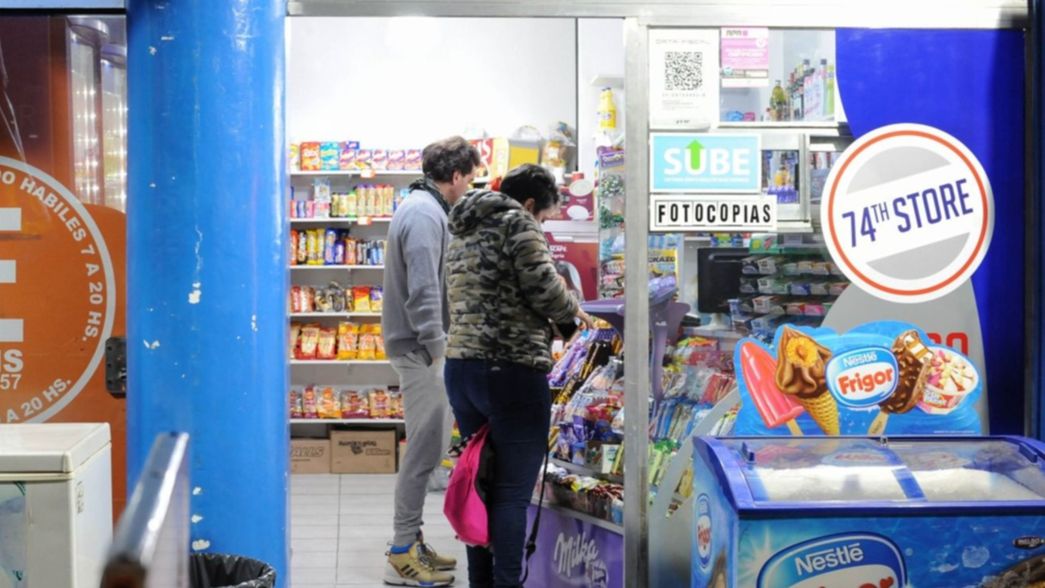 Acorralados, los kioscos también piden que se los incluya en la quita del IVA