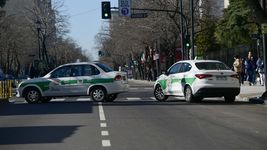 taxistas de la plata piden que los habiliten a usar autos hibridos y electricos taxistas de la plata piden que los habiliten a usar autos hibridos y electricos