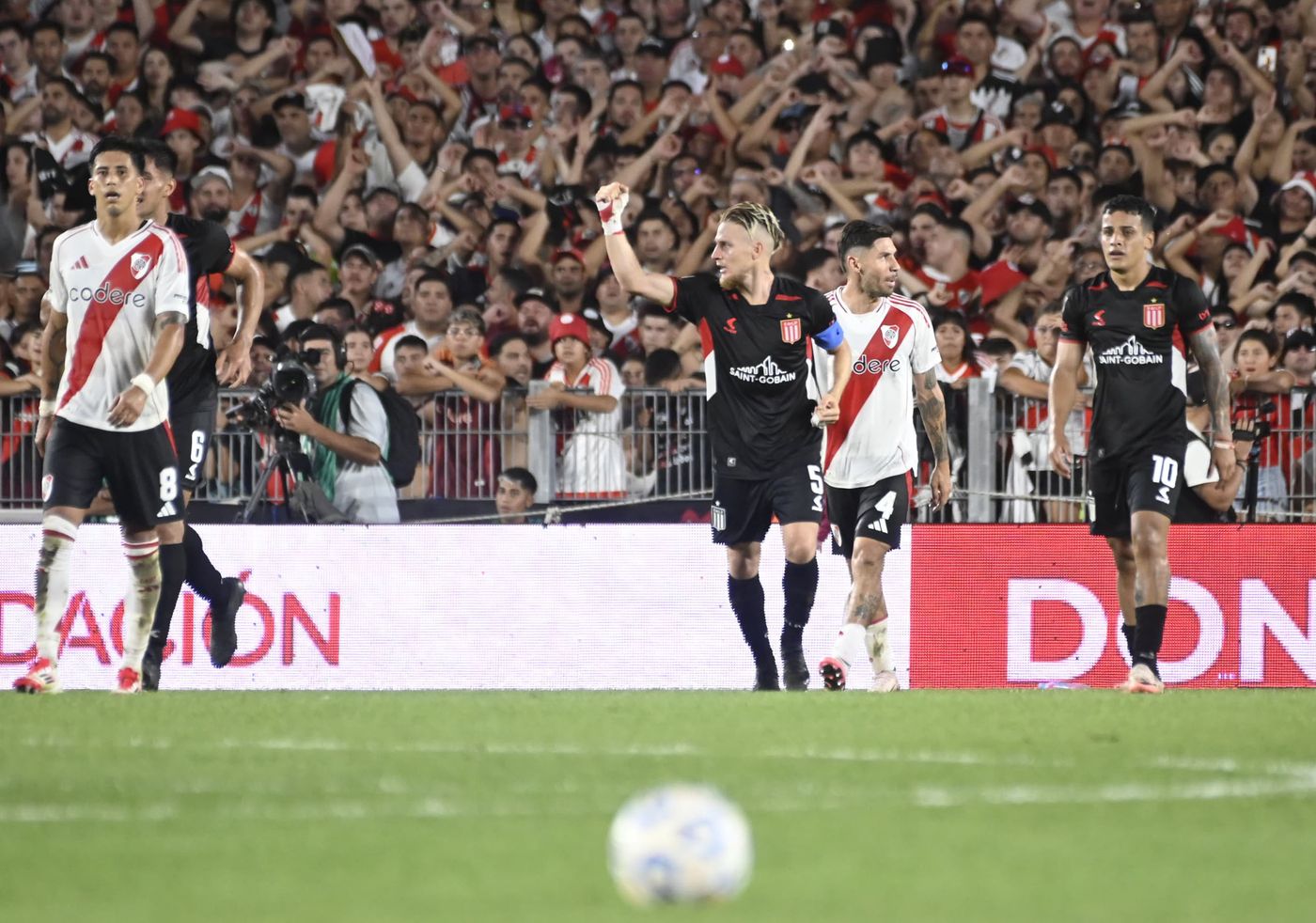 La última victoria de Estudiantes por el Torneo Apertura. La última victoria de Estudiantes por el Torneo Apertura.