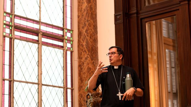 revelan la razon que mas enojo al papa francisco y apuro la salida del arzobispo de la plata