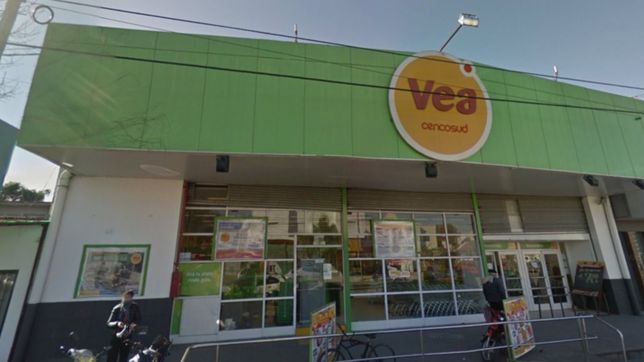 tolosa: forzaron la persiana de un supermercado vea y escaparon con mercaderia