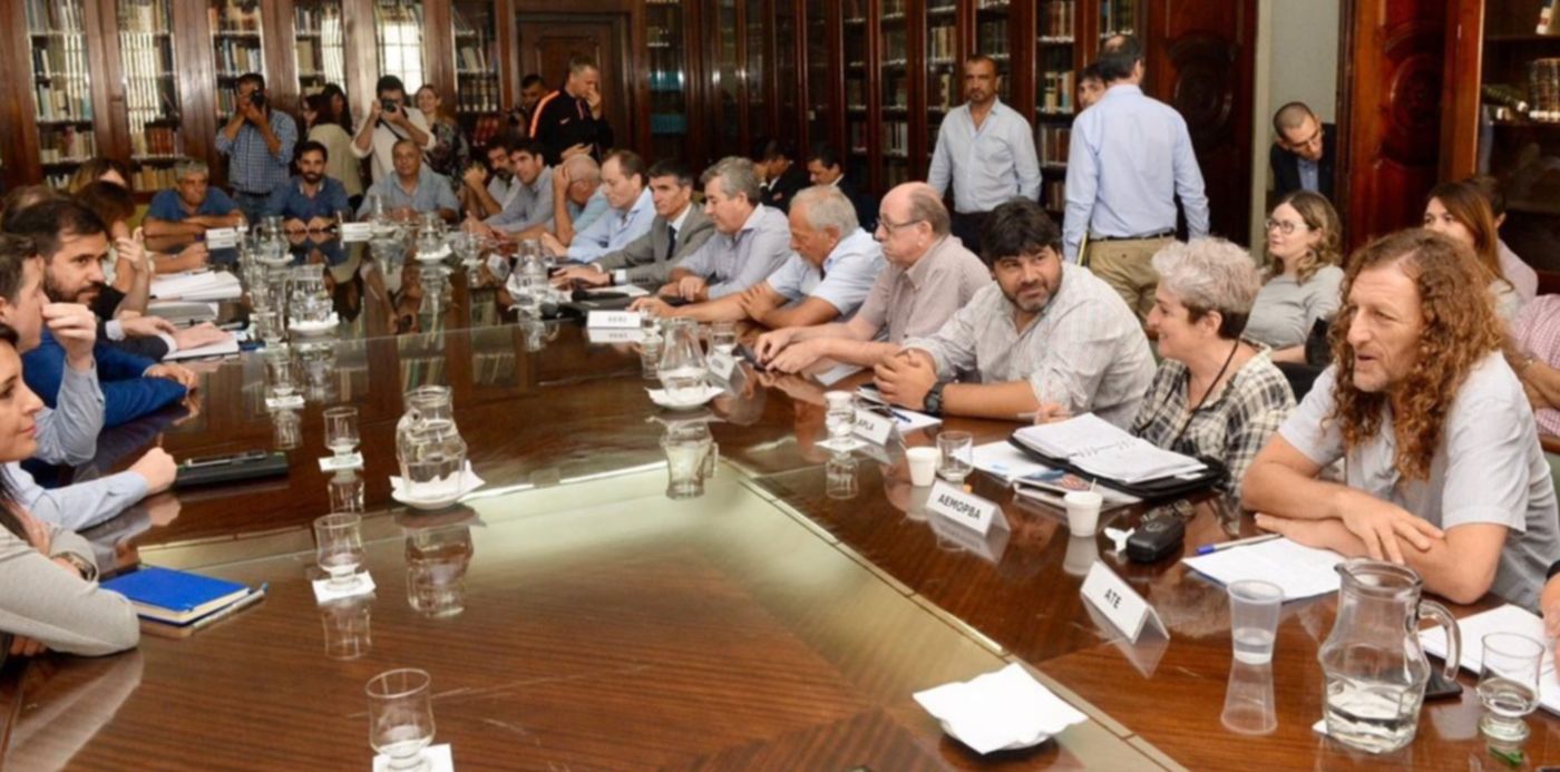 WhatsApp Image 2020 02 18 at 11.35.32 AM (1).jpeg?rotate=0&scaleX=1&scaleY=1&ow=1280&oh=843&y=185&width=1277&height=639&x=2&&cw=1920&ch=950