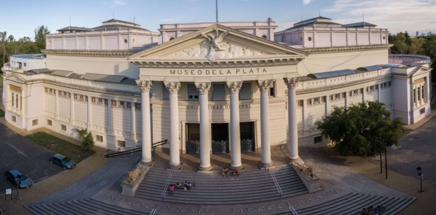 1526583520058.jpg?x=3&y=3&width=1489&height=745&rotate=0&scaleX=1&scaleY=1&ow=1500&oh=758&&cw=1920&ch=950