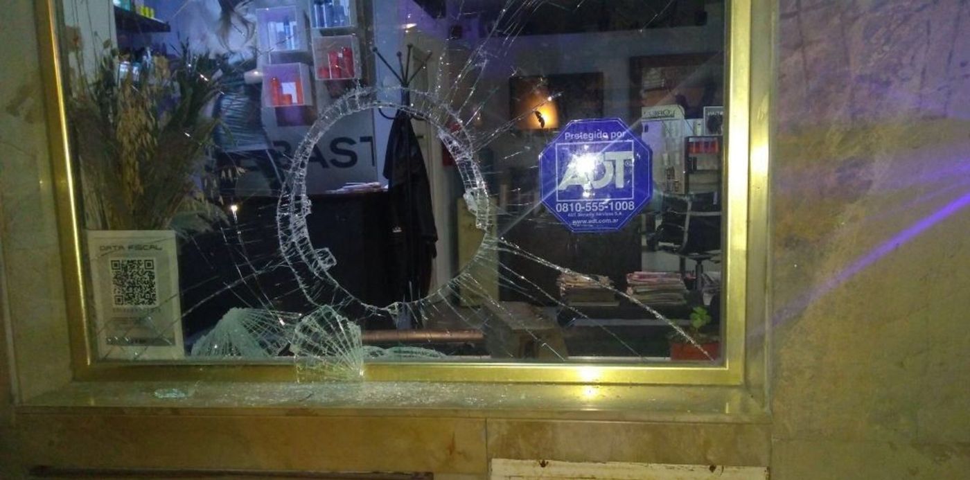 1525861689900.jpg?&cw=1920&ch=950