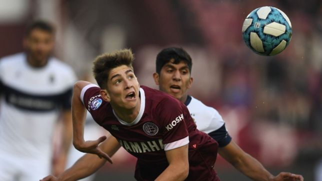lanus desafio al lobo tras la llegada de maradona y gimnasia le retruco en twitter