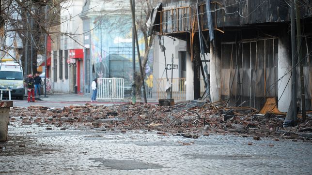 avanzan pericias clave para establecer responsabilidades por el incendio del deposito