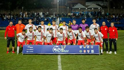 Estudiantes bajó a un candidato en un prestigioso torneo internacional y ahora va por otro histórico de Brasil