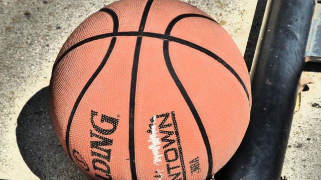 denuncian a un coordinador de basquet de la plata por abusar de una joven de 21 anos