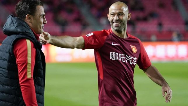 javier mascherano ya esta en el pais y el viernes seria presentado en estudiantes