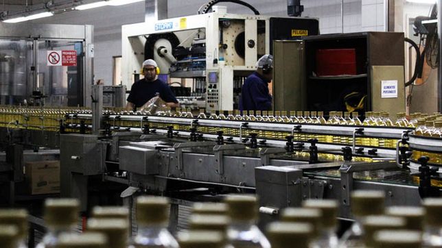 de la mejor a la peor: ¿como cerraron las paritarias de los principales gremios en diciembre?