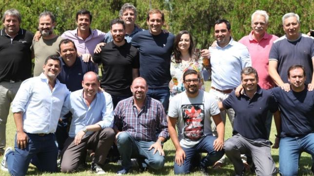 garro cierra el ano pensando en el equipo de gobierno para el ano electoral