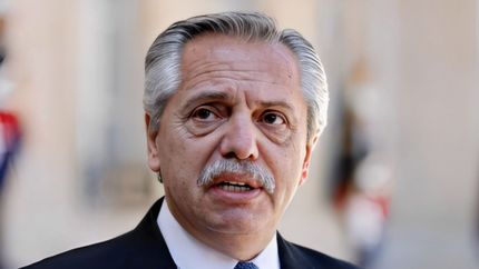 Trasladaron a Alberto Fernández al Sanatorio Otamendi por un dolor lumbar agudo