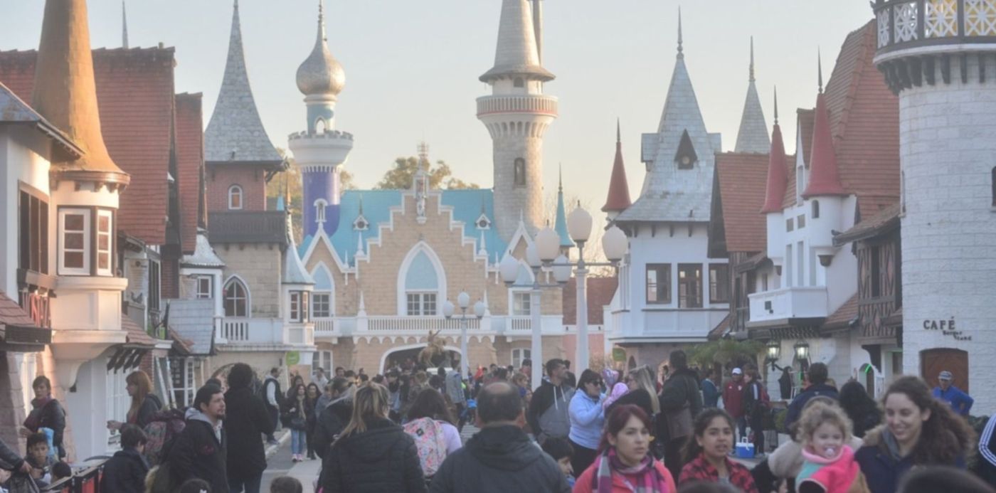 1564518219522.jpg?y=85&rotate=0&scaleX=1&scaleY=1&x=7&width=1486&height=743&ow=1500&oh=996&&cw=1920&ch=950