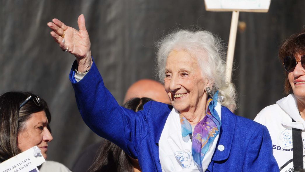 Estela de Carlotto cuestionó el video difundido por el Gobierno a 50 años del Golpe