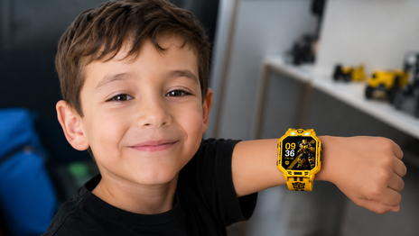 Dos smartwatches con GPS y llamadas en Mercado Libre ideales para regalar a los más chicos