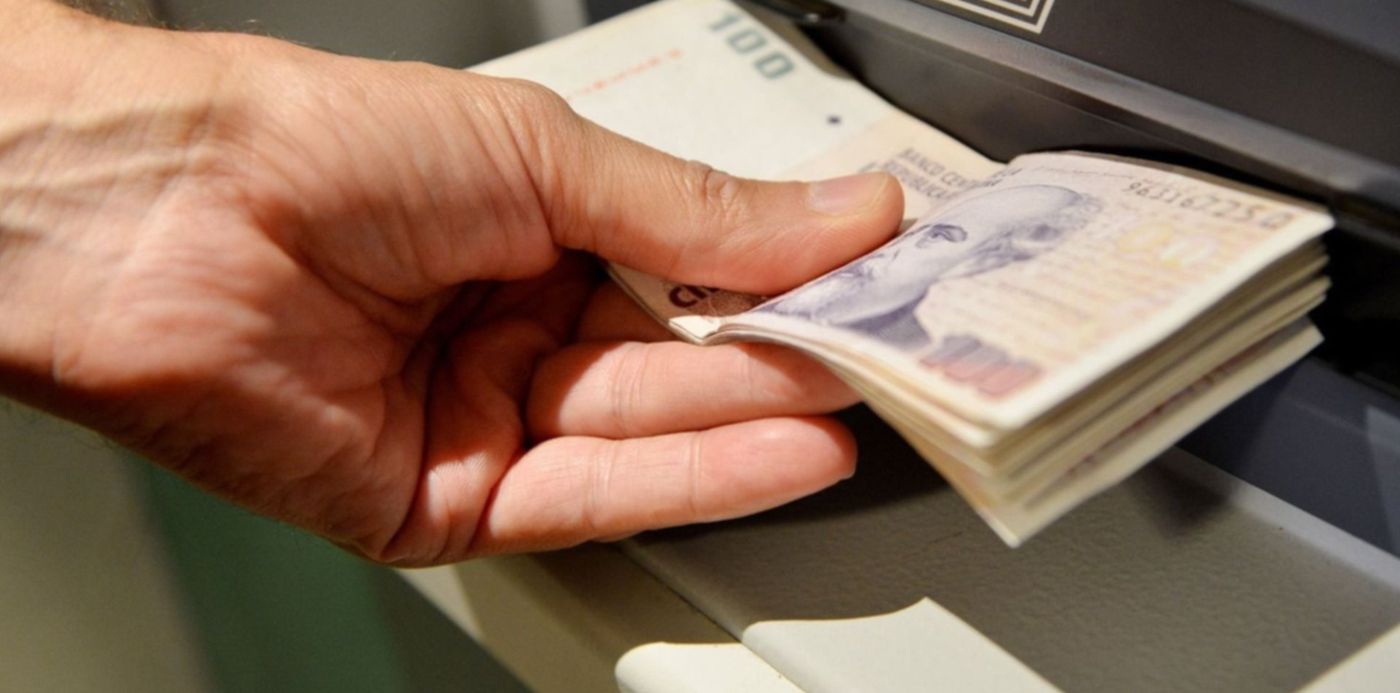 Aguinaldo.jpg?x=13&y=243&width=1480&height=740&rotate=0&scaleX=1&scaleY=1&ow=1500&oh=1000&&cw=1920&ch=950