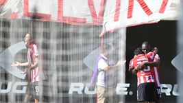 estudiantes fue implacable ante gimnasia y le gano 2 a 0 el clasico platense estudiantes fue implacable ante gimnasia y le gano 2 a 0 el clasico platense