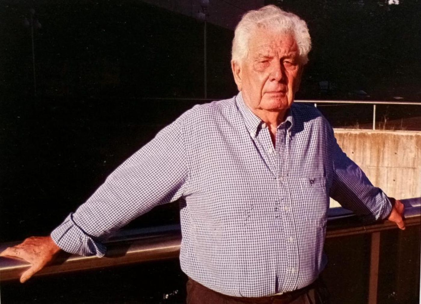 Miguel Osvaldo Ignomiriello, considerado el patriarca de los entrenadores argentinos, había nacido en 1927, cuando el fútbol todavía transitaba sus últimos años de amateurismo.