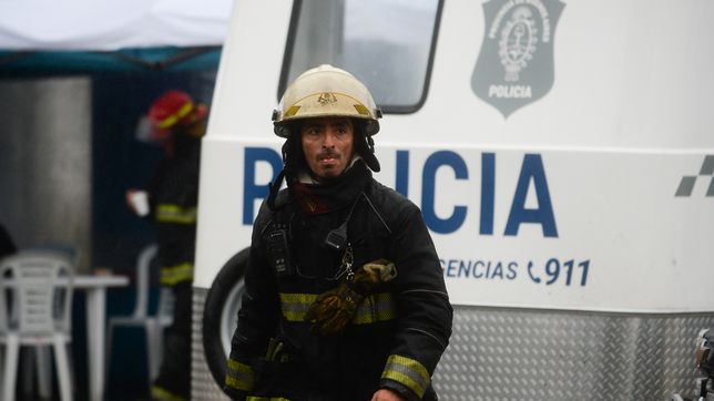 al menos dos vecinos tuvieron que ser asistidos por inhalar monoxido tras un incendio