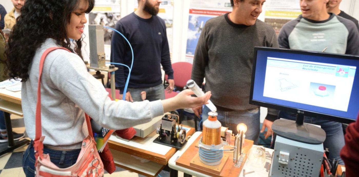 1568744177329.jpg?x=9&y=173&width=1482&height=740&rotate=0&scaleX=1&scaleY=1&ow=1500&oh=939&&cw=1920&ch=950