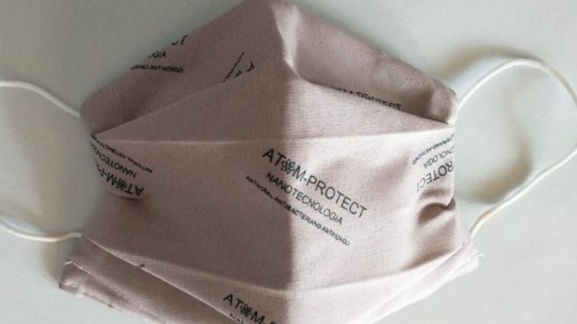 cuatro capas y autosanitizante: asi es el nuevo y mejorado barbijo creado por el conicet