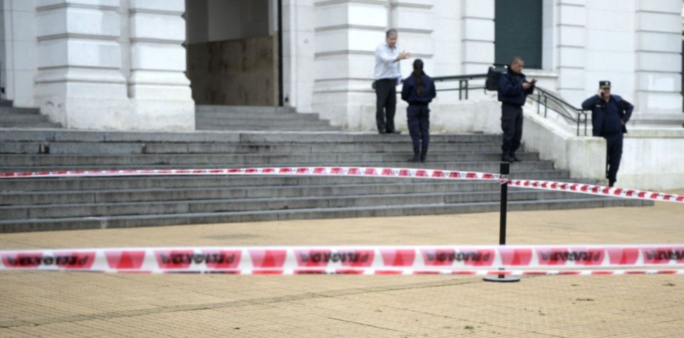 1526505752943.jpg?&cw=1920&ch=950