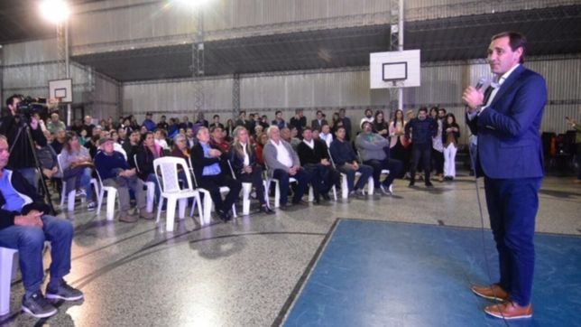 garro presento el plan de ayuda a clubes de barrio: recibiran hasta $500.000