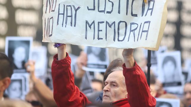 emotivo acto en la amia al cumplirse 30 anos del atentado