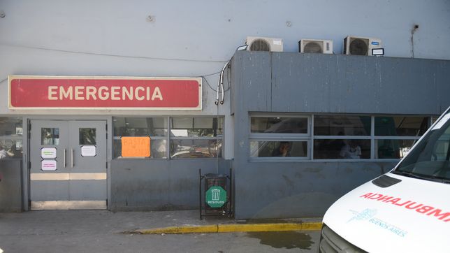 una mujer de 70 anos termino internada tras un incendio en su casa
