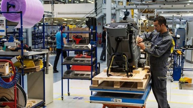 un gremio acordo una paritaria de tres digitos: cobraran un aumento de mas del 110%