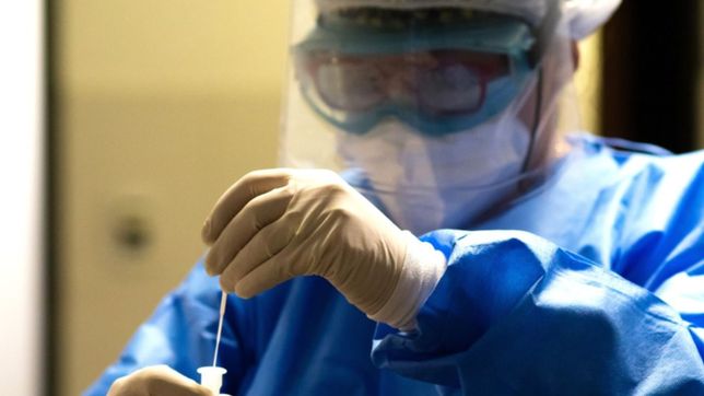 confirman 40 muertes por covid y 1.216 nuevos contagios