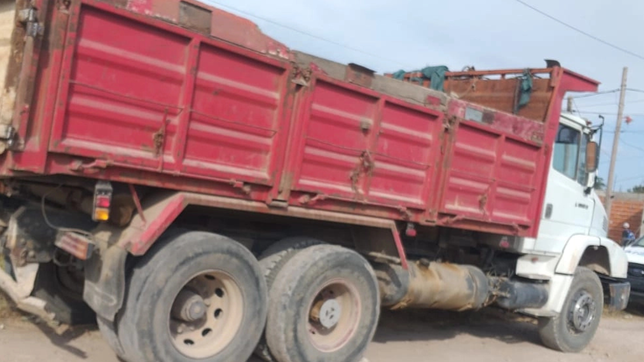 murio el jubilado que se habia golpeado la cabeza con la caja de un camion