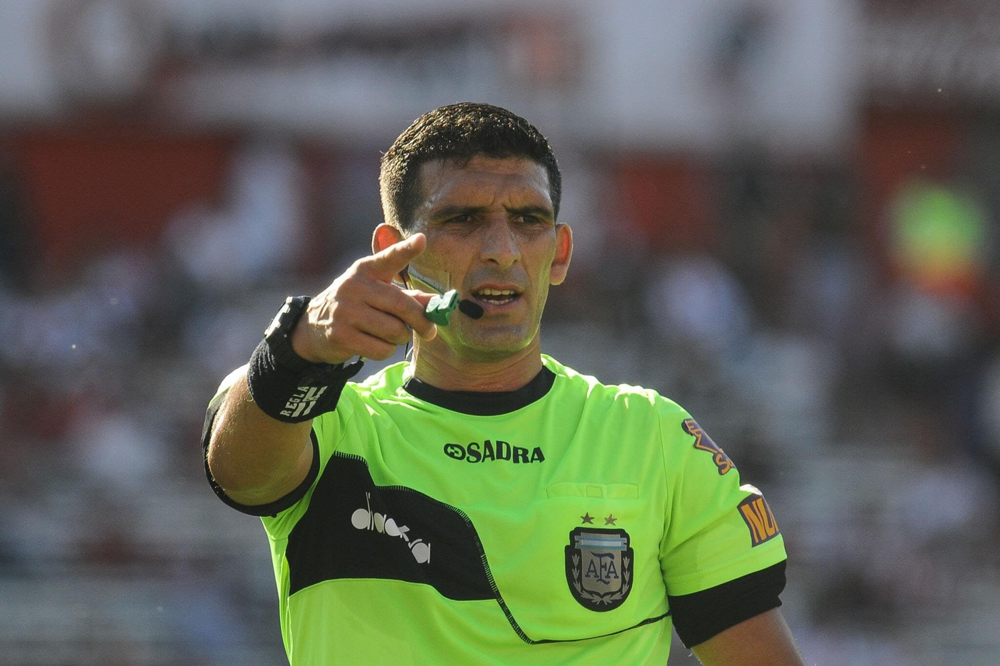 Independiente - #LigaProfesional Terna arbitral Vs #RosarioCentral  Miércoles 12/04 21:30 👤 Árbitro: Jorge Baliño 👤 Asist. 1: José…